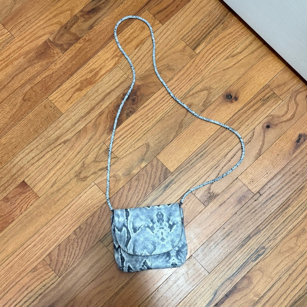 Banana Republic Gray Crossbody Bag with Textured Design